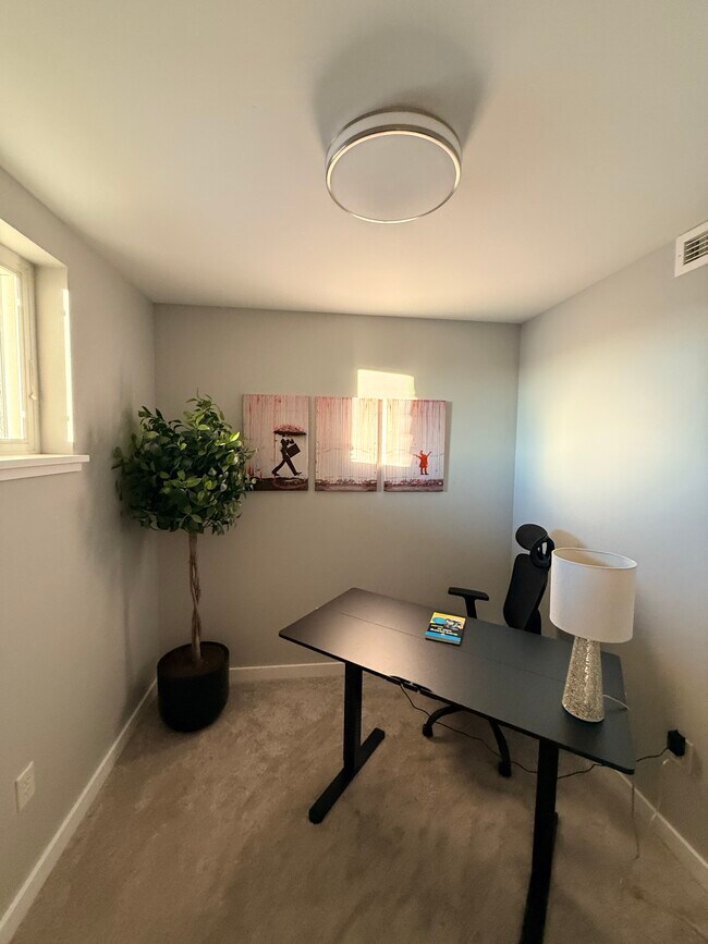 Photo - 228 S Cottonwood Rd Unit 201