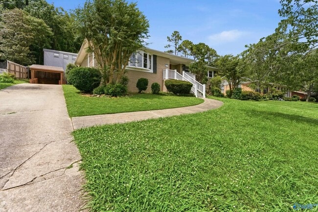 Photo - 2117 Shades Crest Rd SE