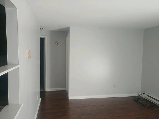 Photo - 4 N Hamilton St