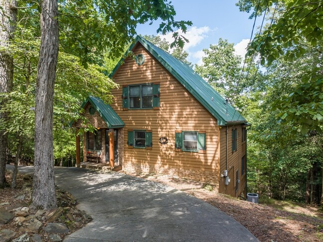 Photo - 363 Palisade Dr