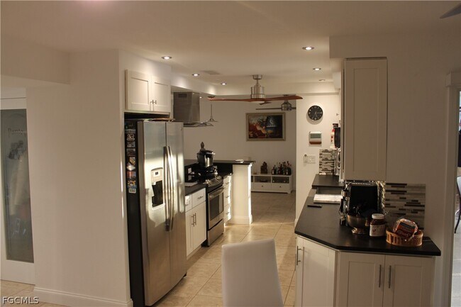 Photo - 5354 Coral Ave