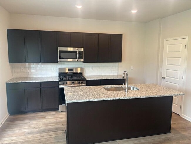 104 Lavender Cir