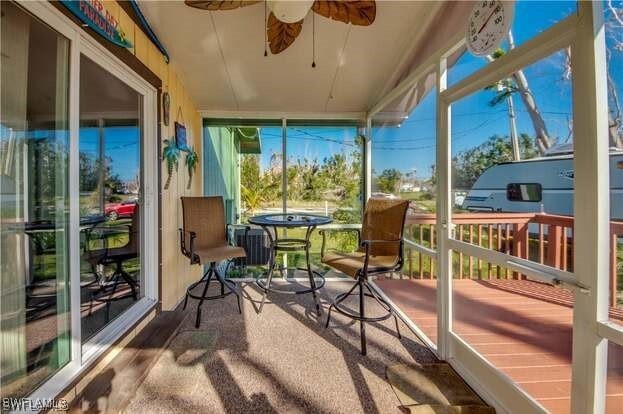 Photo - 10796 Russell Rd