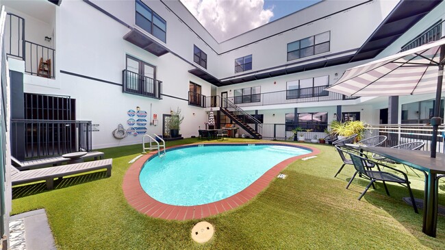Photo - 17 Waugh Dr Unit 201