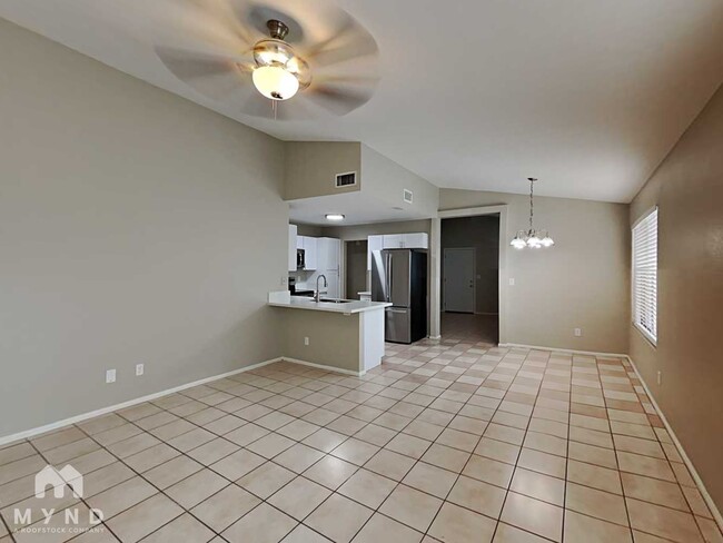 Photo - 3126 W Foothill Dr