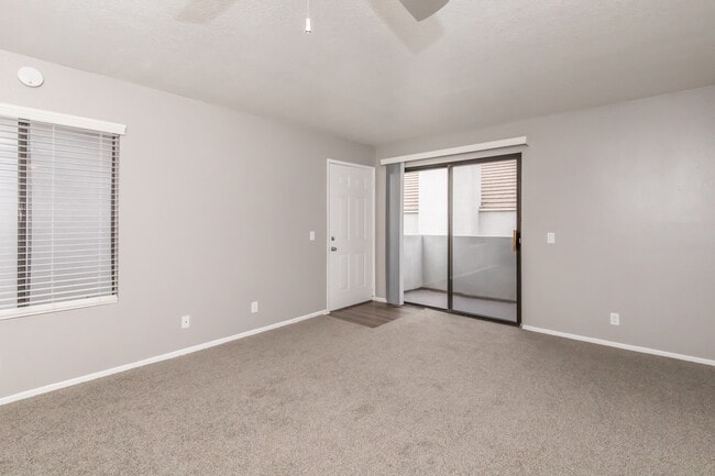 Photo - Palm Court Apartment Homes
