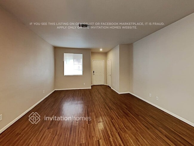 Photo - 1331 Willow Village Ave