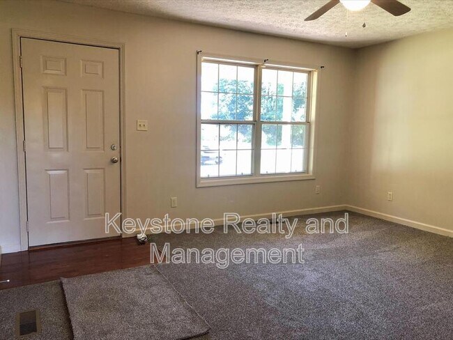 5869 Julien Rd