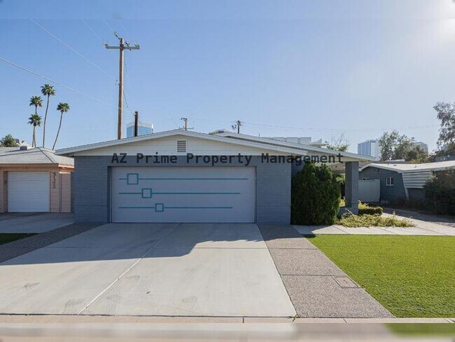 3137 N 4th Ave