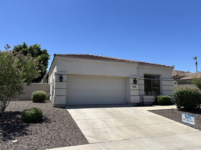 Photo - 2041 E Fawn Dr