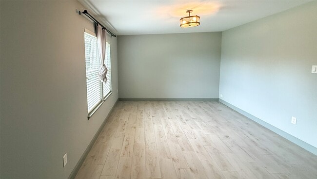 Photo - 2226 Triway Ln Unidad 100