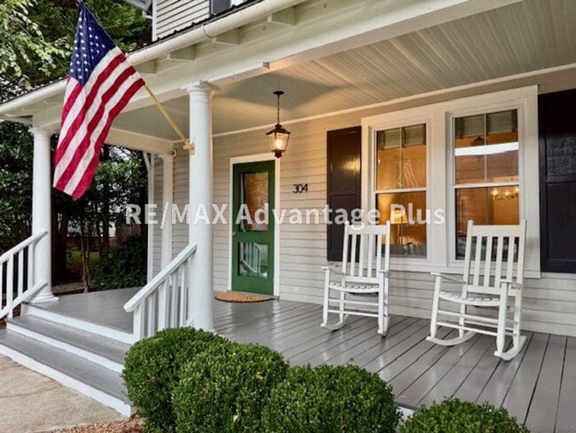 Photo - Spacious home located in The Avenues