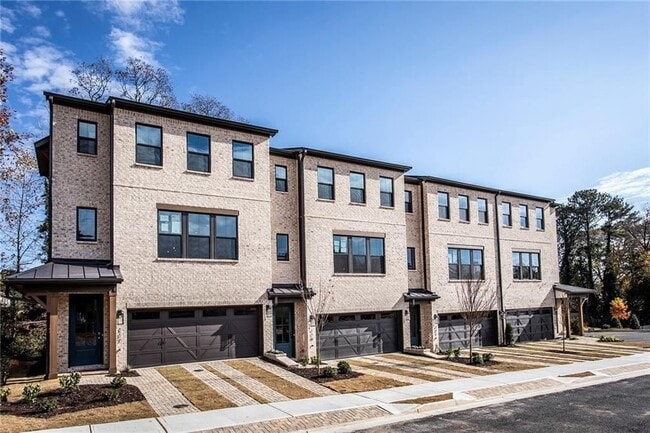 Photo - 119 Bridgecrest Rd