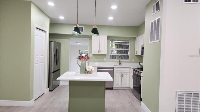 Photo - 1711 37th St