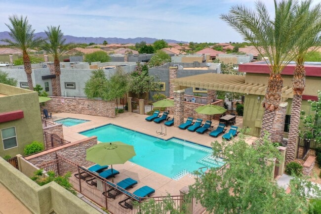 Pool & Pool Patio