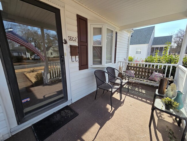 Photo - SUSSEX OF NORFOLK