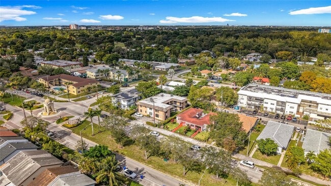 Photo - 2335 NE 172nd St Unit 3