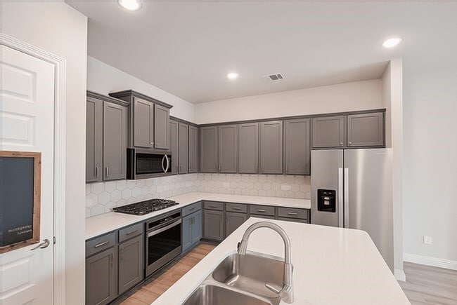 Photo - 10292 Bayou Oaks Dr