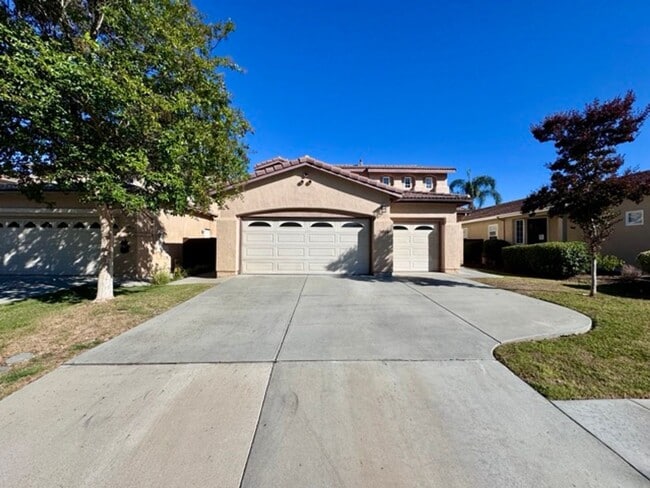 Beautiful 4 bedroom Temecula home sitting ... - Beautiful 4 bedroom Temecula home sitting ...