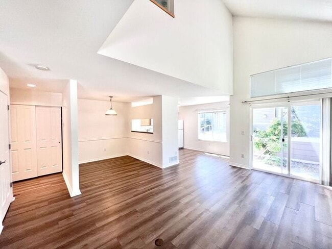 2 Bedroom, 1.5 Bathroom Condo Only Seconds... - 2 Bedroom, 1.5 Bathroom Condo Only Seconds...