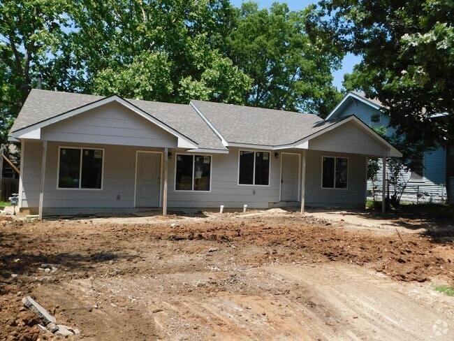 Building Photo - Affordable 1 bedroom/1 bathroom in El Dorado Rental