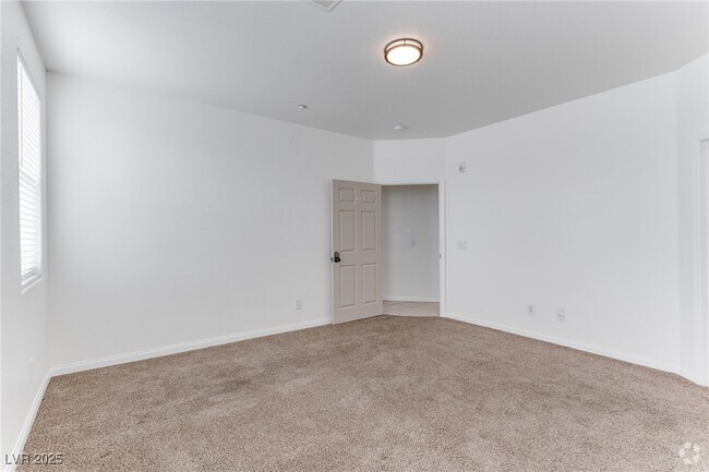 Building Photo - 4437 Dover Straight St Unit 107 Rental