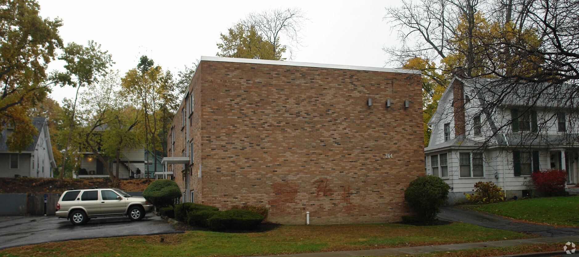Photo - 264 S Allen St