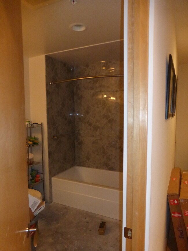 Photo - 309 W Washington Ave Unit 2XX