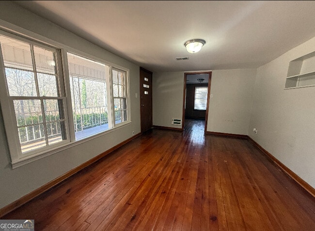 Photo - 10416 Lavonia Rd