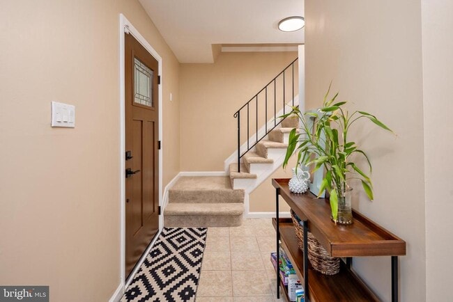 Photo - 15005 Narrows Ln