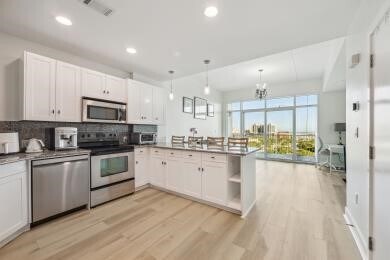 Photo - 500 Seawall Blvd