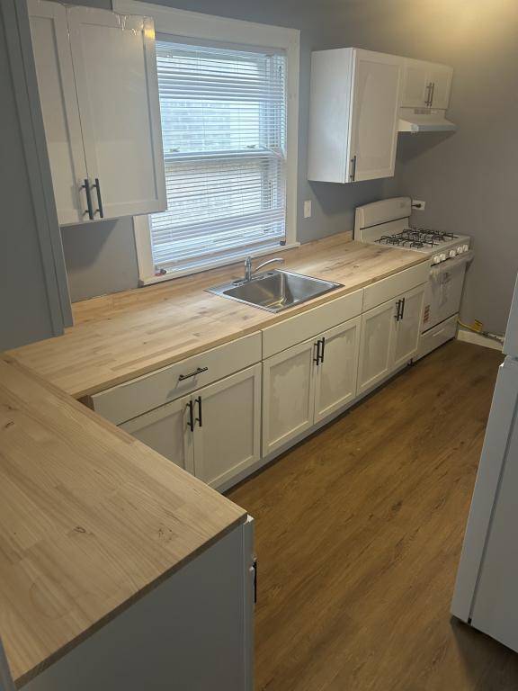 Photo - 7948 S Marshfield Ave