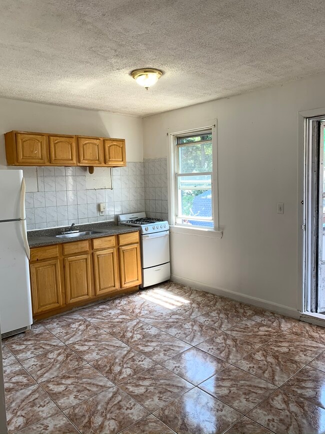 2 Bedroom Apartments For Rent In Kew Gardens Ny Forrent Com