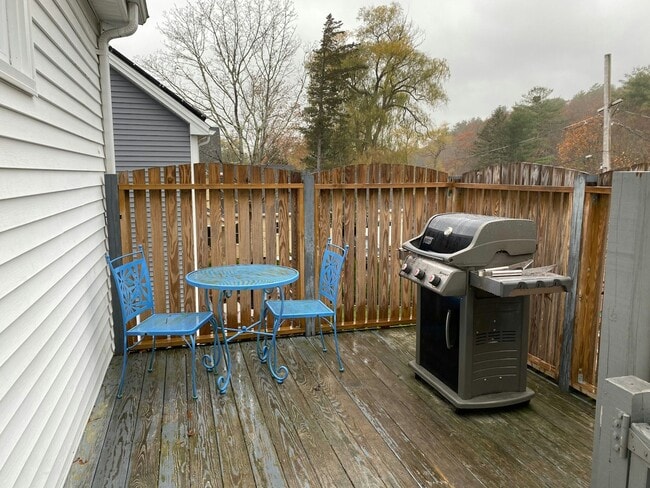 Photo - 16 Forest St Unit 2