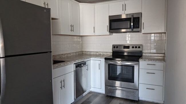 Photo - 3924 SW 26th Dr