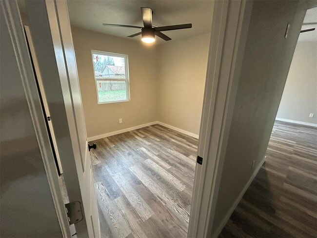 Photo - 10026 Caton Pl