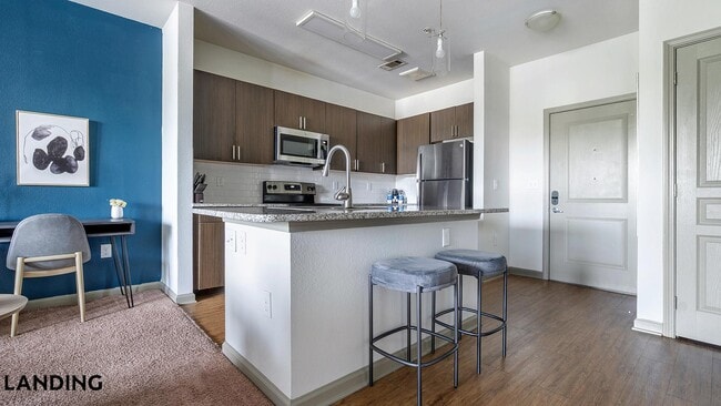 Photo - 10051 Perimeter Station Dr Unidad 11-319