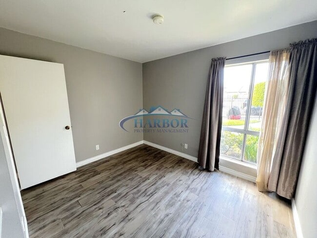 Photo - 23318 Sesame St Unit #H