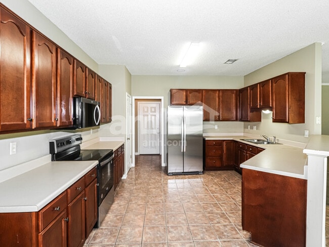 Photo - 8500 Wolf Trace Ln