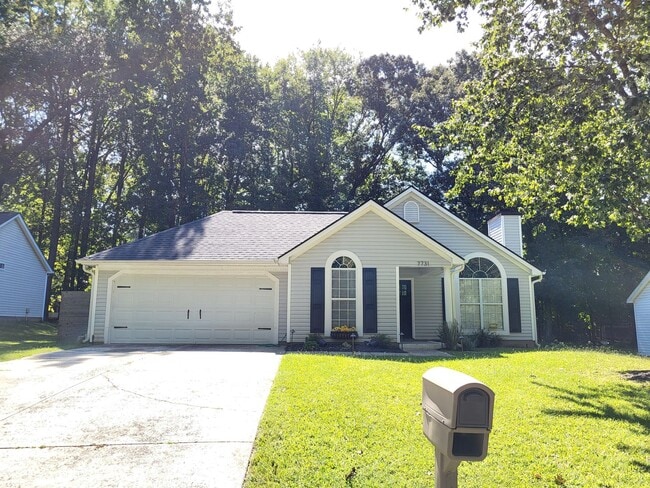 Building Photo - 3 bedroom Ranch Rental