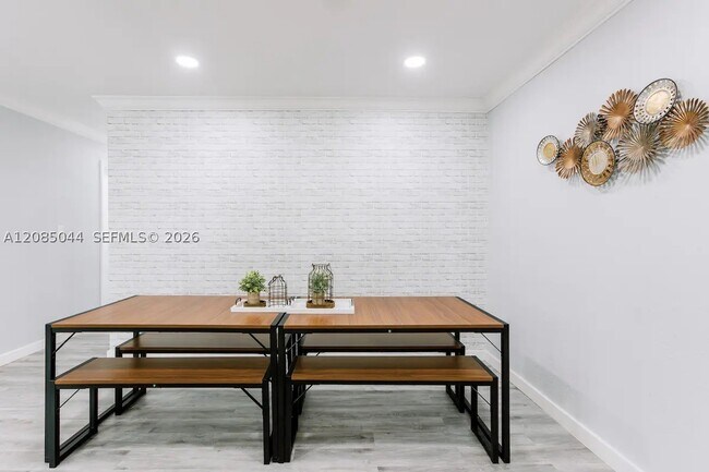 Photo - 1647 NW 29th St Unit 1