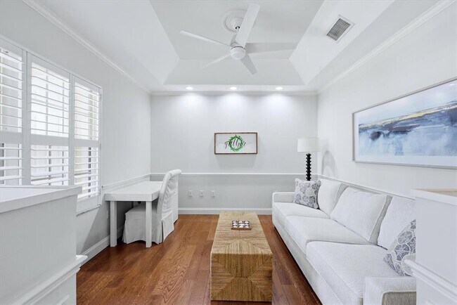 Photo - 3510 54th Dr W