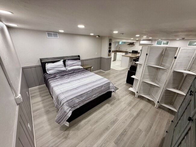 Photo - 24AS Studio Unit Studio