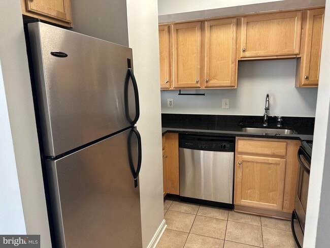 Photo - 1001 N Randolph St Unit 903