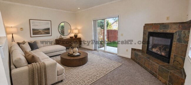 Photo - 712 Forestglen Dr