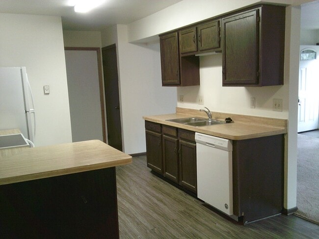 N18-W5391 Pierce Ct