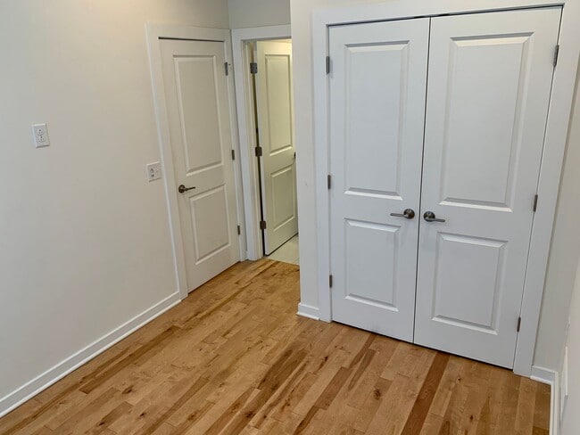 2108 Kensington Walk
