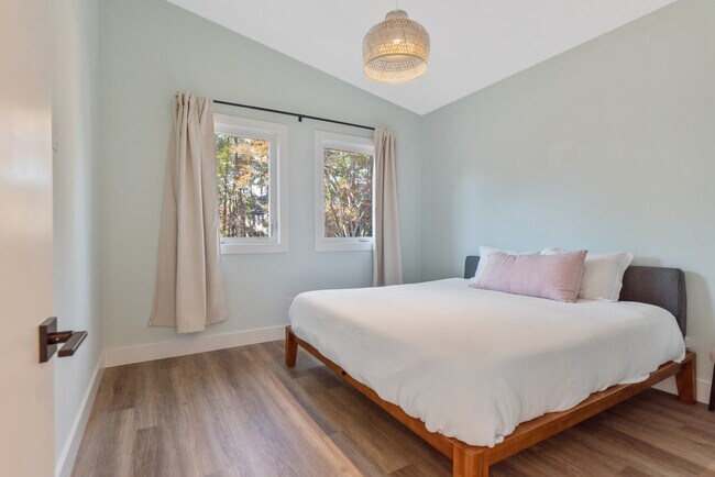 Photo - 2603 Wycliff Rd