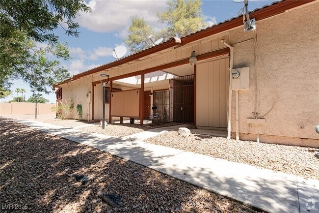 Building Photo - 465 N Lamb Blvd Unit F Rental
