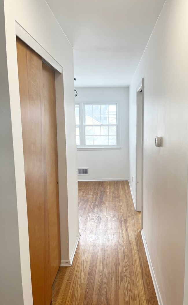 Photo - 104 Seminole Way